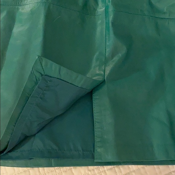 80s Vintage Avon Fashions Green Leather Skirt Suit - Picture 11 of 14